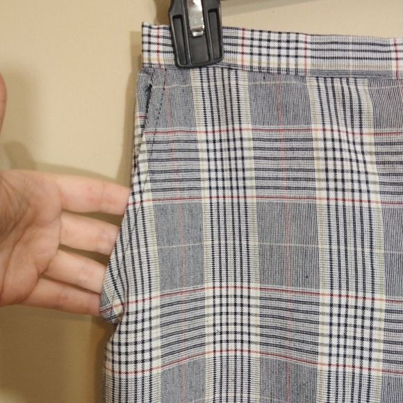 🌹Urban Renewal Plaid Wide/Straight Leg High Waisted Pants XS - Picture 6 of 6